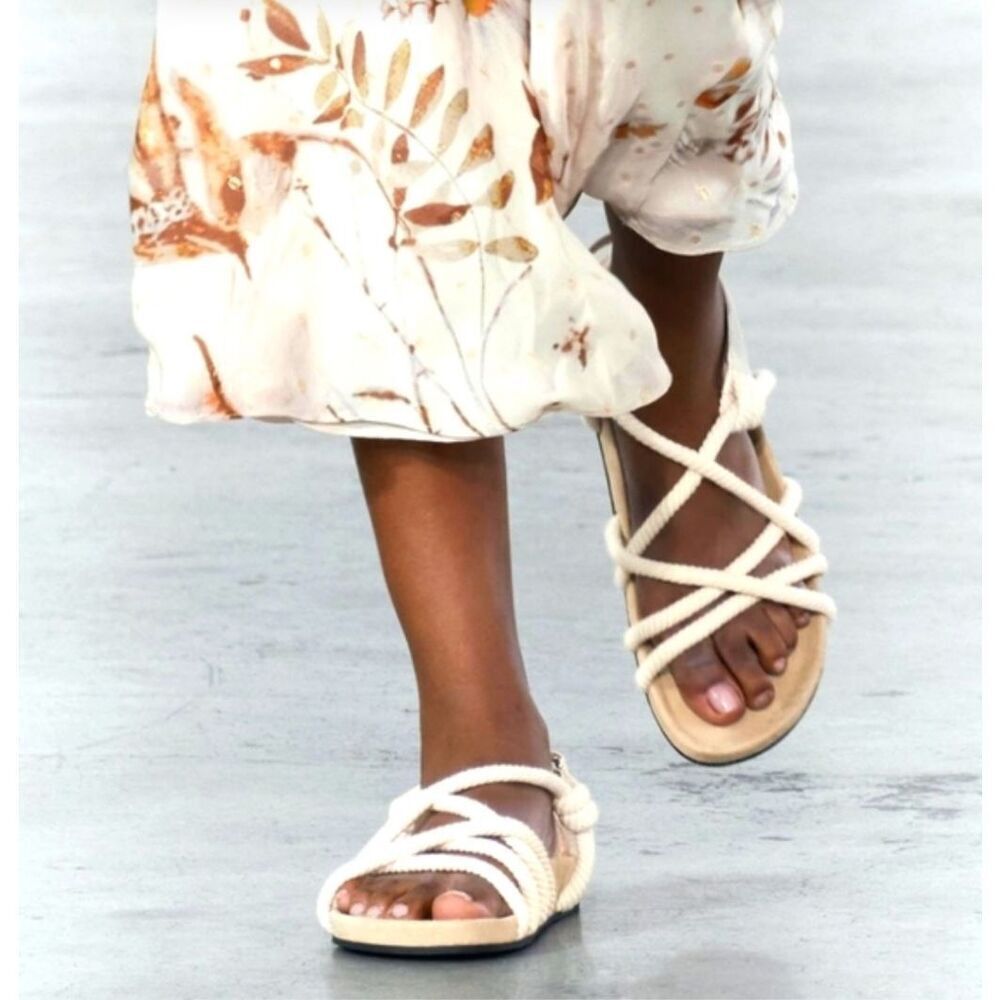 Zara Low Knotted Sandals